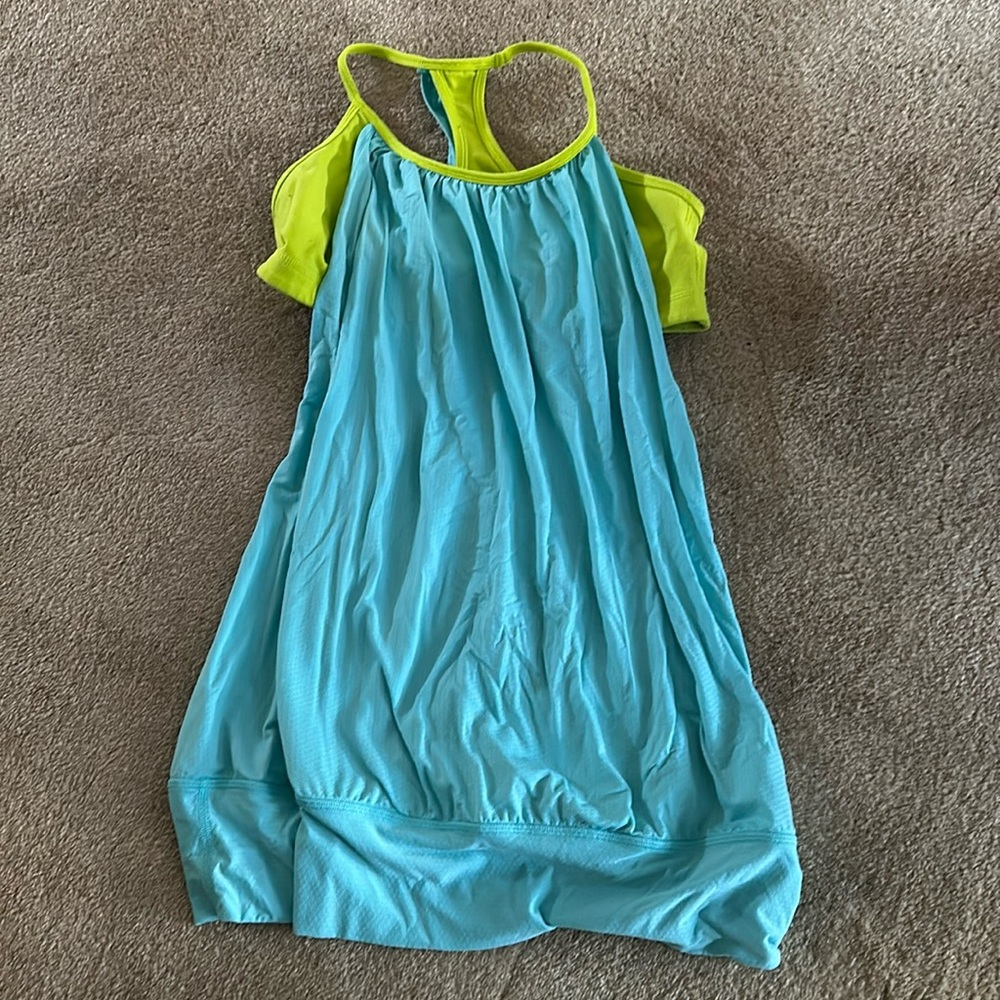 Lululemon built in bra racer back workout tank